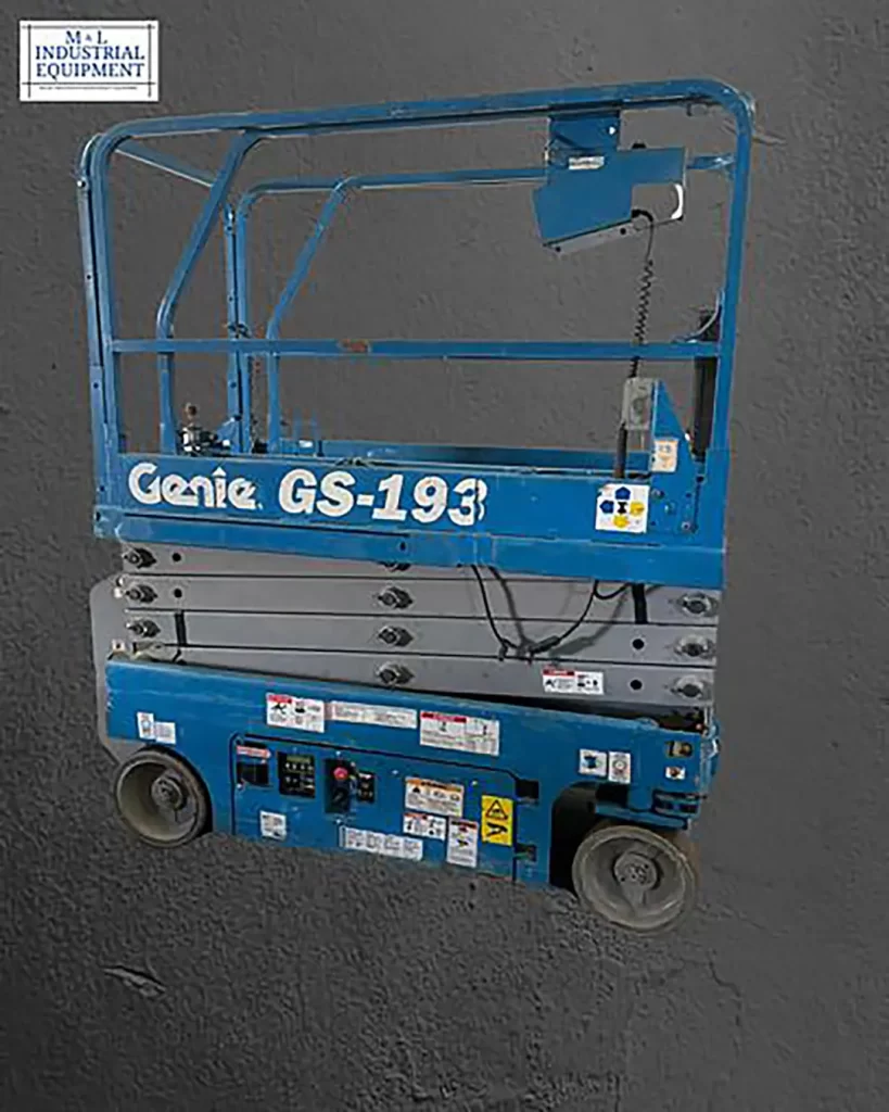 large-used-2014-genie-model-gs-1930-3