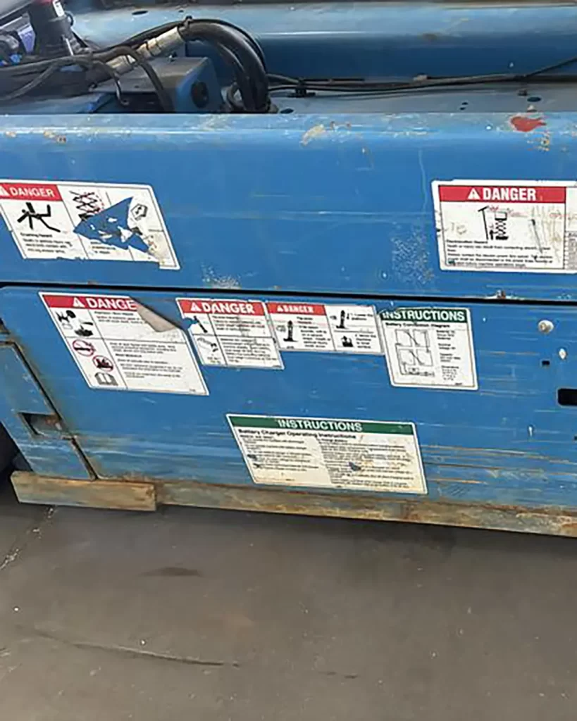 large-used-2014-genie-model-gs-1930-9